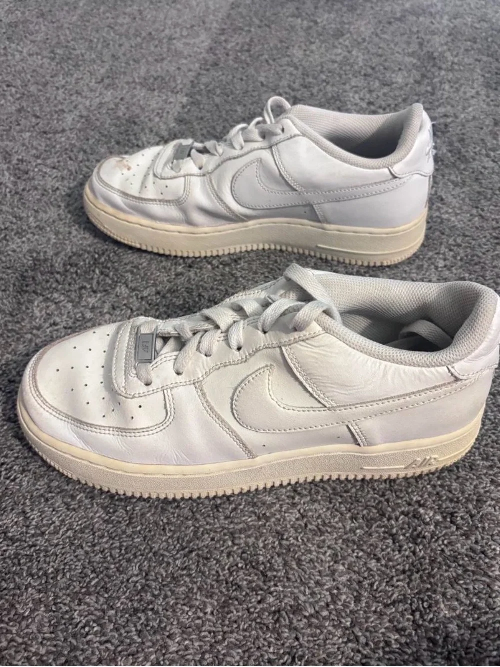 Nike White Low-Top Sneakers with Off-White Sole